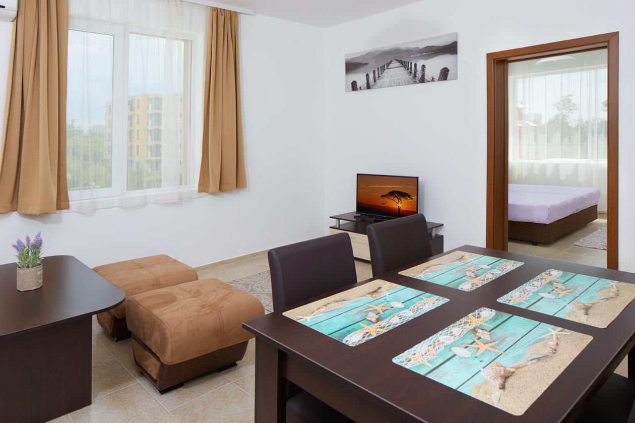 Complex Moskoyani Aparthotel Несебър Екстериор снимка