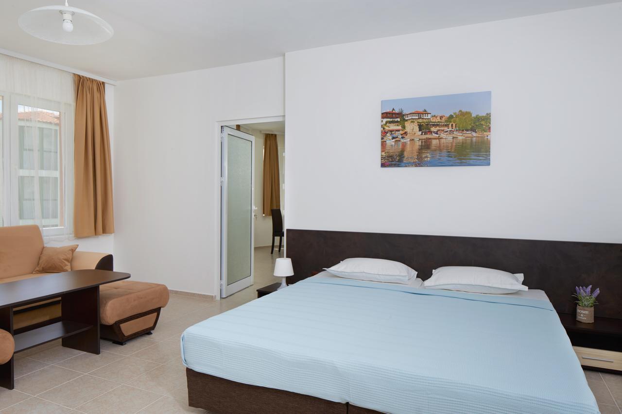 Complex Moskoyani Aparthotel Несебър Екстериор снимка